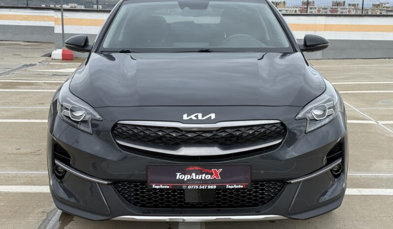
								Kia XCeed 1.6 GDI DCT6 OPF Plug-in-Hybrid Platinum Edition 2022 full									