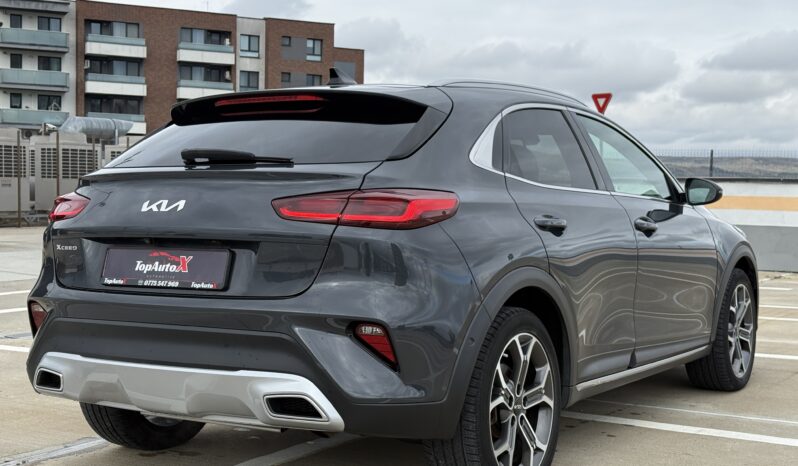 
								Kia XCeed 1.6 GDI DCT6 OPF Plug-in-Hybrid Platinum Edition 2022 full									