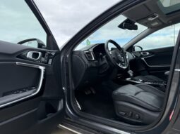 
										Kia XCeed 1.6 GDI DCT6 OPF Plug-in-Hybrid Platinum Edition 2022 full									