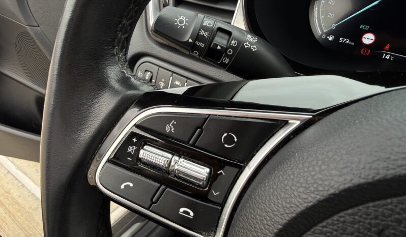 
								Kia XCeed 1.6 GDI DCT6 OPF Plug-in-Hybrid Platinum Edition 2022 full									