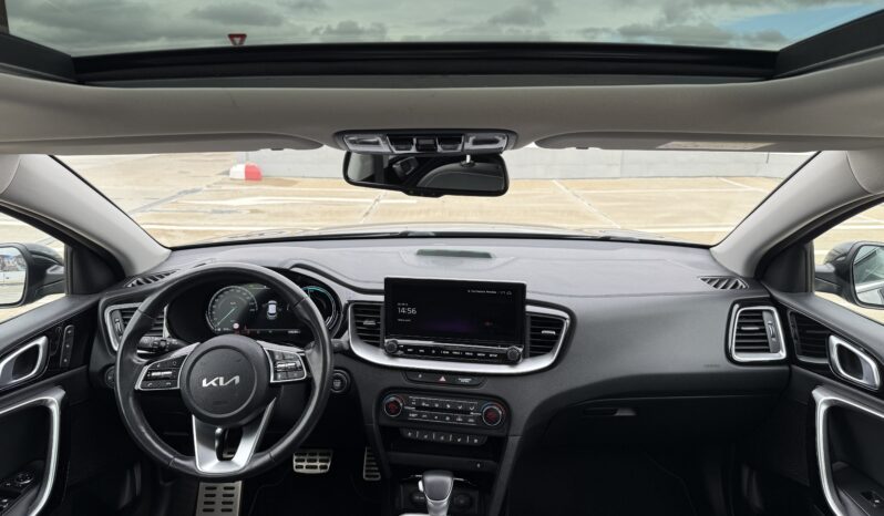 
								Kia XCeed 1.6 GDI DCT6 OPF Plug-in-Hybrid Platinum Edition 2022 full									