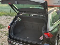 
										Volkswagen Tiguan 2.0 TDI 4Mot DSG Highline 2018 full									
