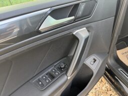 
										Volkswagen Tiguan 2.0 TDI 4Mot DSG Highline 2018 full									