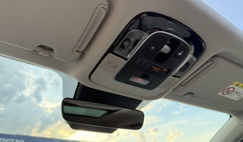 
								Hyundai Tucson PHEV 1.6 l 265 CP 4WD 6AT Luxury 2021 full									