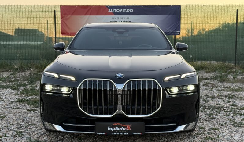 
								BMW Seria 7 2023 full									