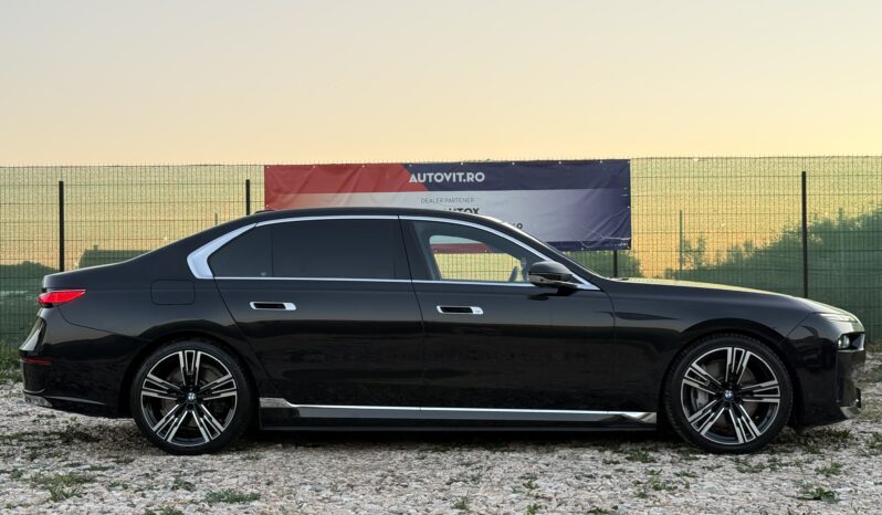 
								BMW Seria 7 2023 full									