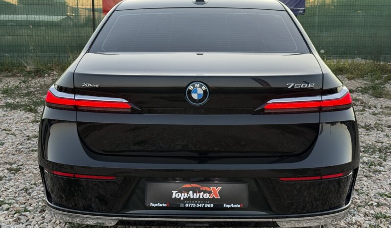 
								BMW Seria 7 2023 full									