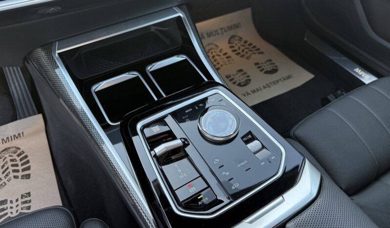 
								BMW Seria 7 2023 full									