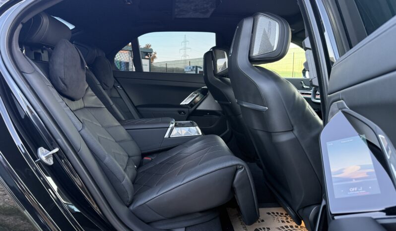 
								BMW Seria 7 2023 full									