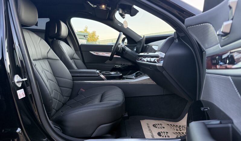 
								BMW Seria 7 2023 full									